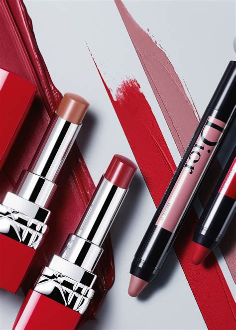 dior rouge graphist draw it|Rouge Graphist: the Dior Makeup lipstick and lip pencil .